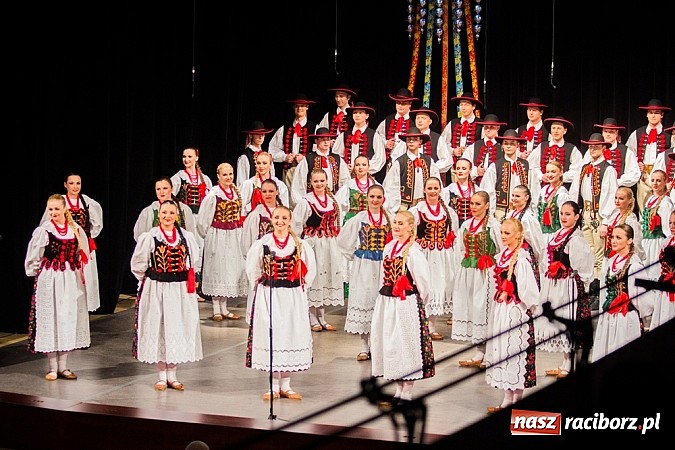 Zdjęcie w galerii na portalu naszraciborz.pl: Zespół Śląsk wzruszył serca raciborzan  wiadomości z regionu