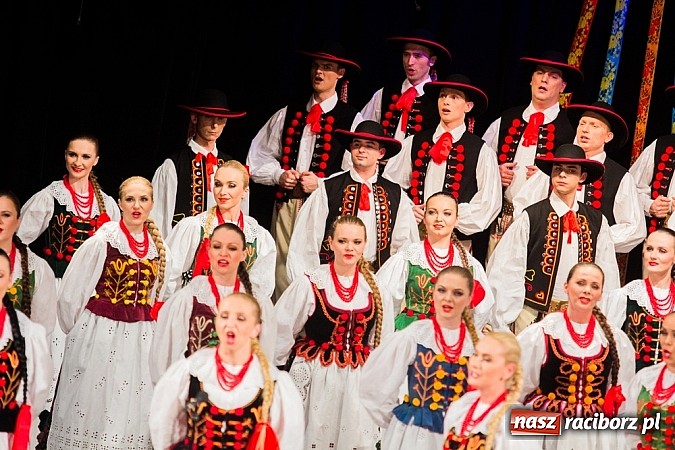 Zdjęcie w galerii na portalu naszraciborz.pl: Zespół Śląsk wzruszył serca raciborzan  wiadomości z regionu