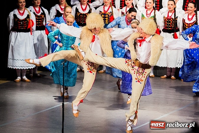 Zdjęcie w galerii na portalu naszraciborz.pl: Zespół Śląsk wzruszył serca raciborzan  wiadomości z regionu