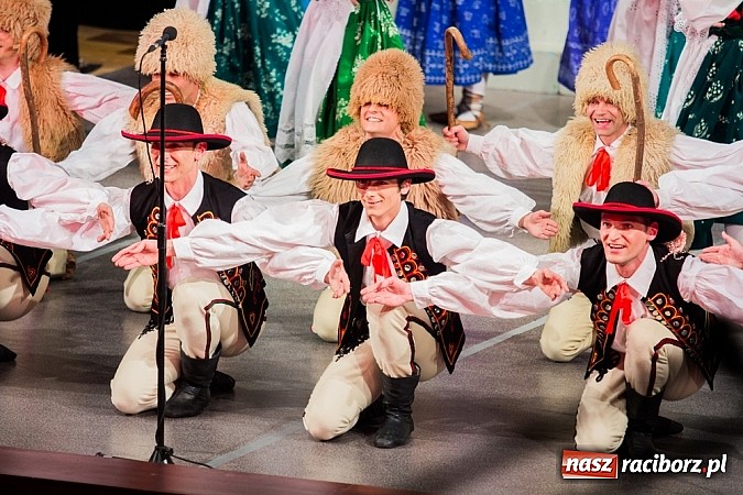 Zdjęcie w galerii na portalu naszraciborz.pl: Zespół Śląsk wzruszył serca raciborzan  wiadomości z regionu