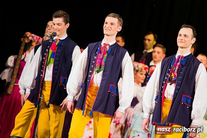 Zdjęcie w galerii na portalu naszraciborz.pl: Zespół Śląsk wzruszył serca raciborzan  wiadomości z regionu