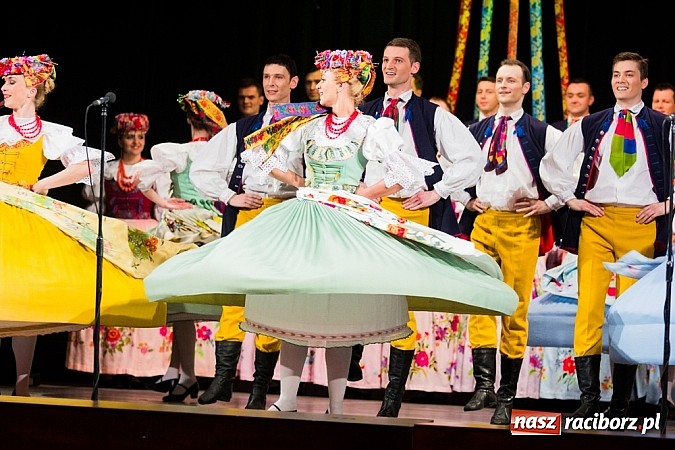 Zdjęcie w galerii na portalu naszraciborz.pl: Zespół Śląsk wzruszył serca raciborzan  wiadomości z regionu