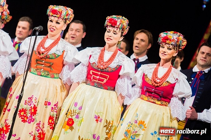 Zdjęcie w galerii na portalu naszraciborz.pl: Zespół Śląsk wzruszył serca raciborzan  wiadomości z regionu