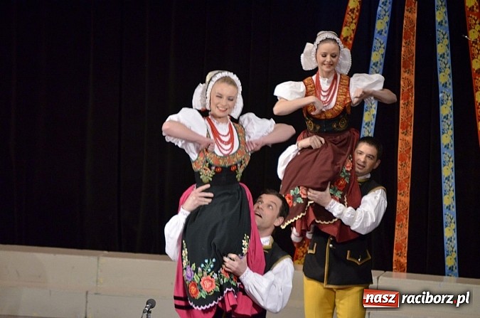 Zdjęcie w galerii na portalu naszraciborz.pl: Zespół Śląsk wzruszył serca raciborzan  wiadomości z regionu