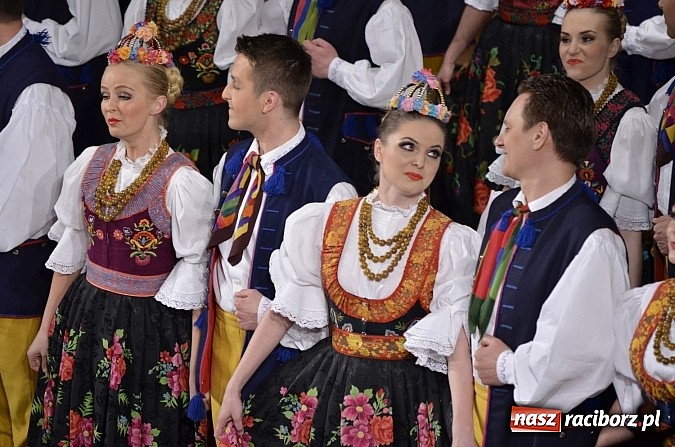 Zdjęcie w galerii na portalu naszraciborz.pl: Zespół Śląsk wzruszył serca raciborzan  wiadomości z regionu