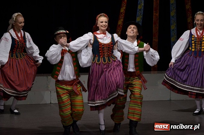 Zdjęcie w galerii na portalu naszraciborz.pl: Zespół Śląsk wzruszył serca raciborzan  wiadomości z regionu