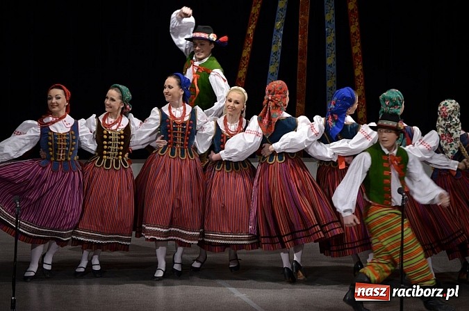 Zdjęcie w galerii na portalu naszraciborz.pl: Zespół Śląsk wzruszył serca raciborzan  wiadomości z regionu