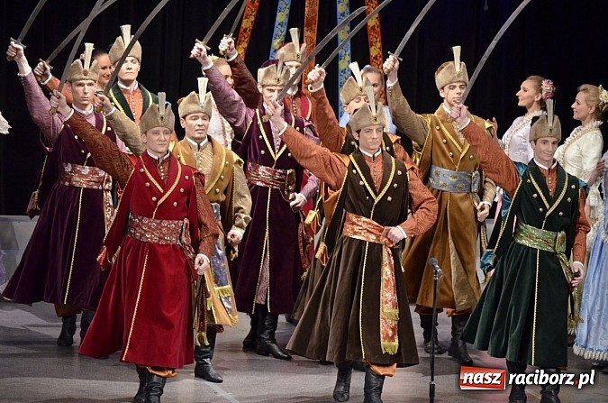 Zdjęcie w galerii na portalu naszraciborz.pl: Zespół Śląsk wzruszył serca raciborzan  wiadomości z regionu