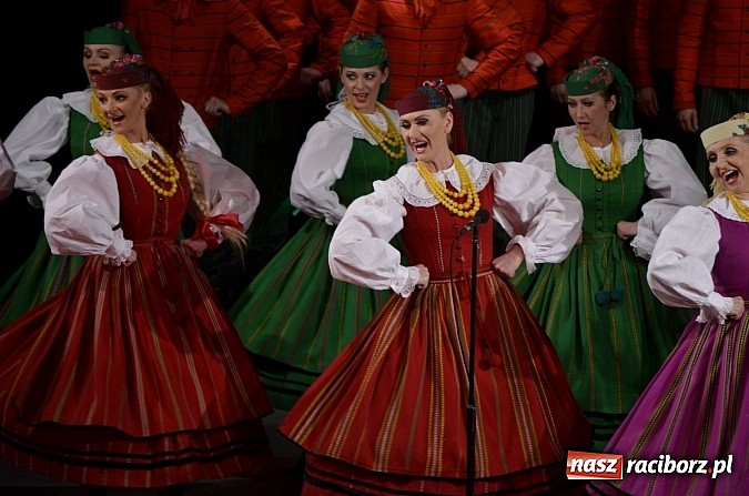 Zdjęcie w galerii na portalu naszraciborz.pl: Zespół Śląsk wzruszył serca raciborzan  wiadomości z regionu