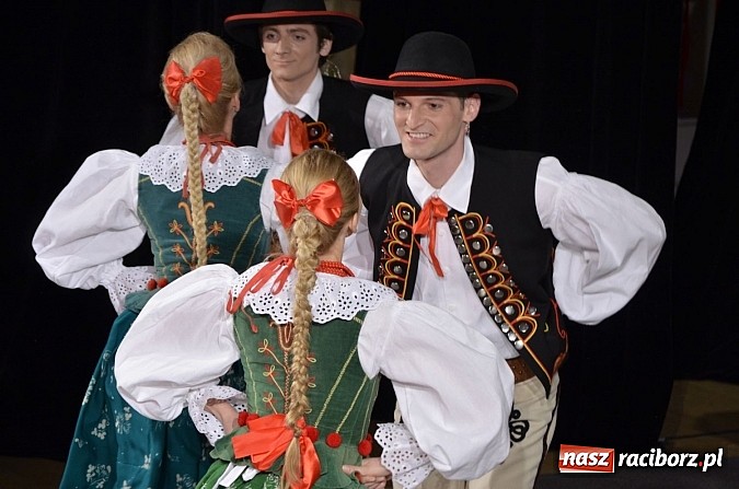 Zdjęcie w galerii na portalu naszraciborz.pl: Zespół Śląsk wzruszył serca raciborzan  wiadomości z regionu