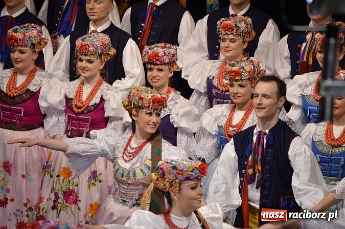 Zdjęcie w galerii na portalu naszraciborz.pl: Zespół Śląsk wzruszył serca raciborzan  wiadomości z regionu