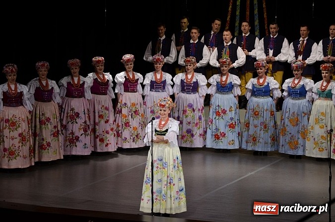 Zdjęcie w galerii na portalu naszraciborz.pl: Zespół Śląsk wzruszył serca raciborzan  wiadomości z regionu