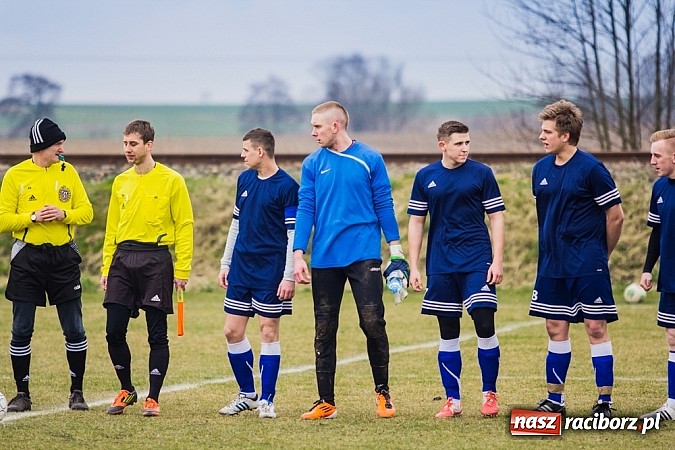 Zdjęcie w galerii na portalu naszraciborz.pl: Cyprzanów - Buków: Udana pogoń gospodarzy wiadomości z regionu
