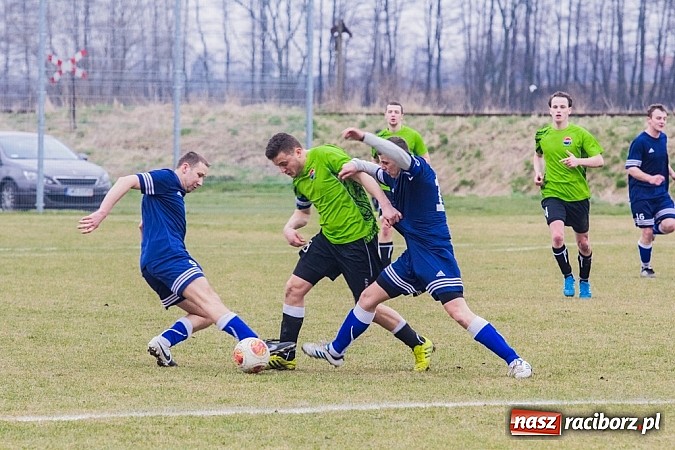 Zdjęcie w galerii na portalu naszraciborz.pl: Cyprzanów - Buków: Udana pogoń gospodarzy wiadomości z regionu