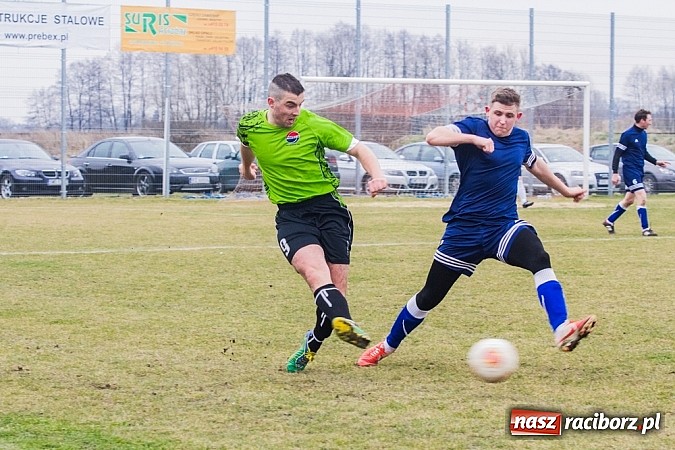 Zdjęcie w galerii na portalu naszraciborz.pl: Cyprzanów - Buków: Udana pogoń gospodarzy wiadomości z regionu