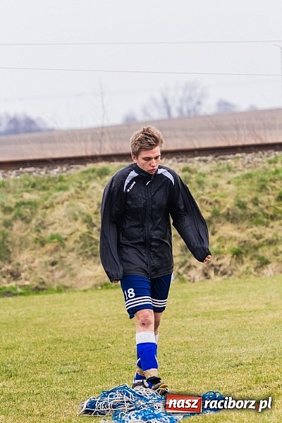 Zdjęcie w galerii na portalu naszraciborz.pl: Cyprzanów - Buków: Udana pogoń gospodarzy wiadomości z regionu