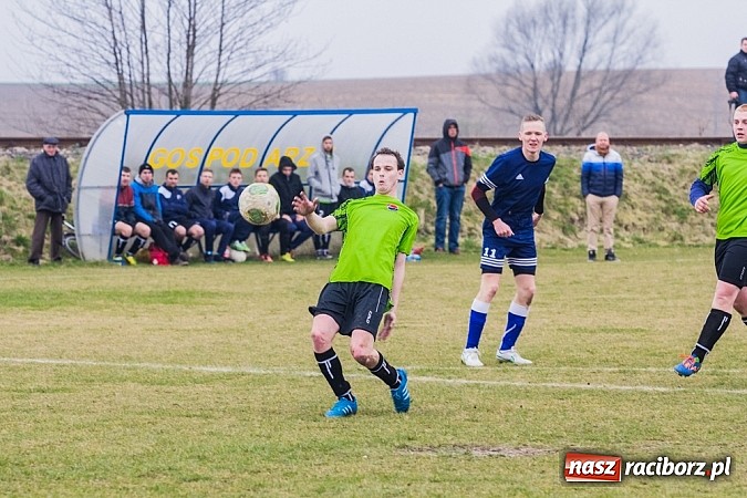 Zdjęcie w galerii na portalu naszraciborz.pl: Cyprzanów - Buków: Udana pogoń gospodarzy wiadomości z regionu