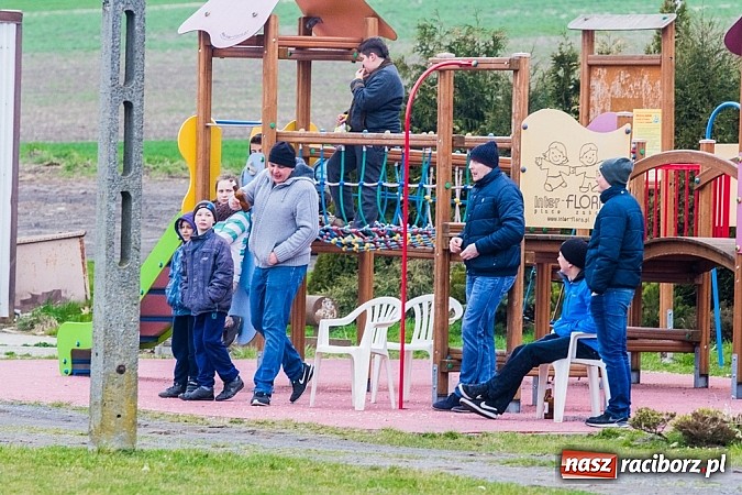 Zdjęcie w galerii na portalu naszraciborz.pl: Cyprzanów - Buków: Udana pogoń gospodarzy wiadomości z regionu