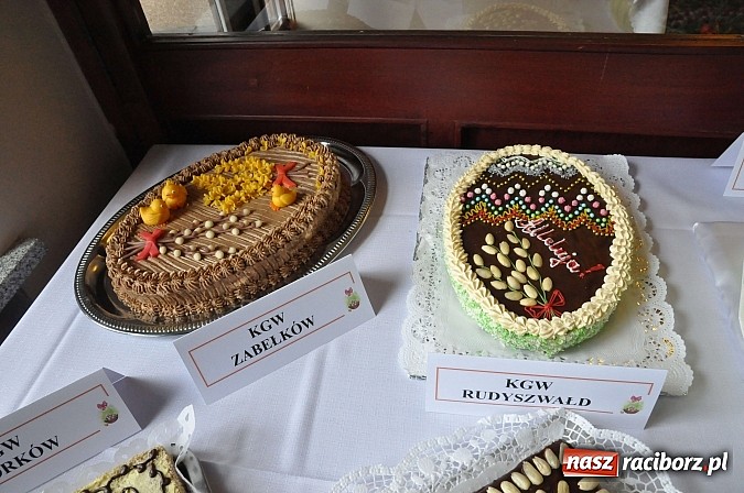Zdjęcie w galerii na portalu naszraciborz.pl: Tworków - wielkanocne stoły pełne pyszności wiadomości z regionu