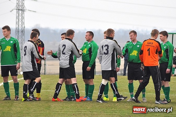 Zdjęcie w galerii na portalu naszraciborz.pl: B klasa: Podział punktów w hicie kolejki wiadomości z regionu