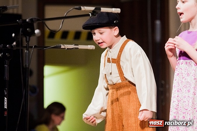 Zdjęcie w galerii na portalu naszraciborz.pl: Koncert charytatywny na rzecz Kacpra Sucheckiego. Udało się zebrać ponad 6 tys. zł. wiadomości z regionu