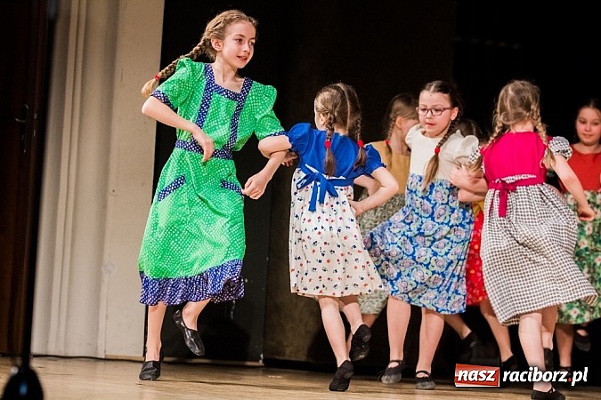 Zdjęcie w galerii na portalu naszraciborz.pl: Koncert charytatywny na rzecz Kacpra Sucheckiego. Udało się zebrać ponad 6 tys. zł. wiadomości z regionu