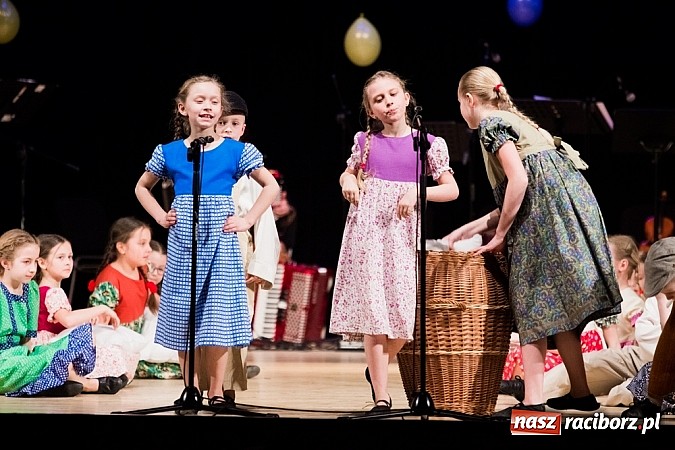 Zdjęcie w galerii na portalu naszraciborz.pl: Koncert charytatywny na rzecz Kacpra Sucheckiego. Udało się zebrać ponad 6 tys. zł. wiadomości z regionu