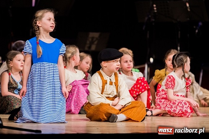 Zdjęcie w galerii na portalu naszraciborz.pl: Koncert charytatywny na rzecz Kacpra Sucheckiego. Udało się zebrać ponad 6 tys. zł. wiadomości z regionu