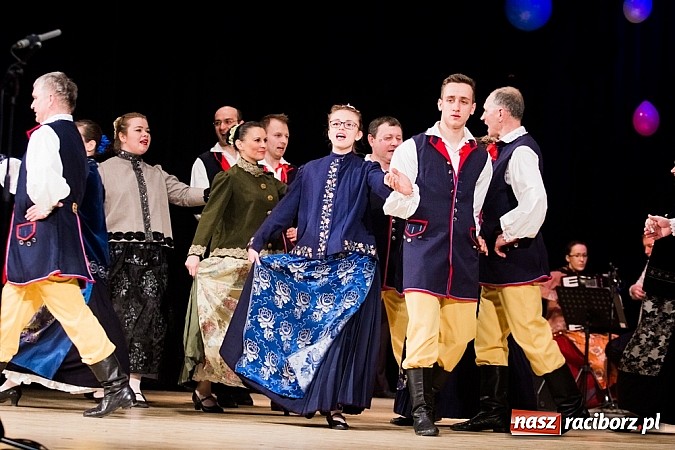 Zdjęcie w galerii na portalu naszraciborz.pl: Koncert charytatywny na rzecz Kacpra Sucheckiego. Udało się zebrać ponad 6 tys. zł. wiadomości z regionu