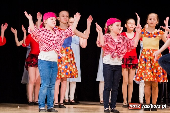 Zdjęcie w galerii na portalu naszraciborz.pl: Koncert charytatywny na rzecz Kacpra Sucheckiego. Udało się zebrać ponad 6 tys. zł. wiadomości z regionu