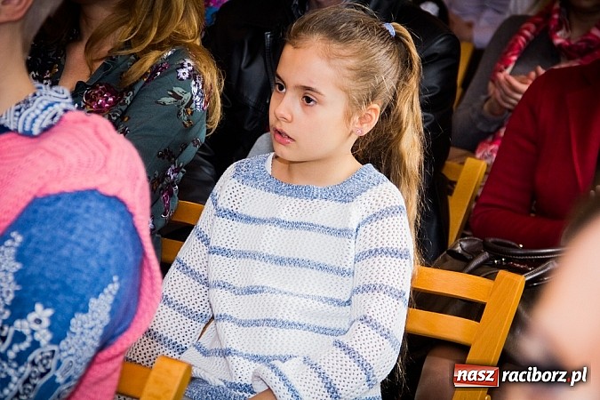 Zdjęcie w galerii na portalu naszraciborz.pl: Nagrodzono laureatów konkursu na ozdobę wielkanocną wiadomości z regionu