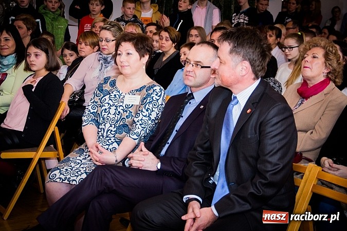 Zdjęcie w galerii na portalu naszraciborz.pl: Nagrodzono laureatów konkursu na ozdobę wielkanocną wiadomości z regionu