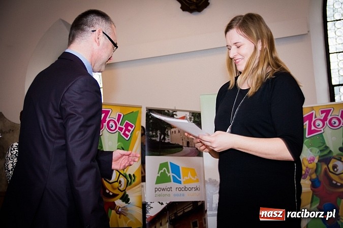 Zdjęcie w galerii na portalu naszraciborz.pl: Nagrodzono laureatów konkursu na ozdobę wielkanocną wiadomości z regionu