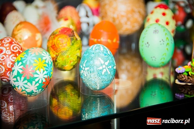 Zdjęcie w galerii na portalu naszraciborz.pl: Nagrodzono laureatów konkursu na ozdobę wielkanocną wiadomości z regionu