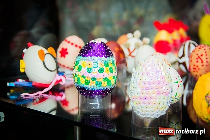 Zdjęcie w galerii na portalu naszraciborz.pl: Nagrodzono laureatów konkursu na ozdobę wielkanocną wiadomości z regionu