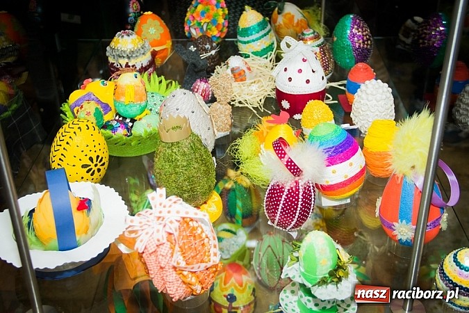 Zdjęcie w galerii na portalu naszraciborz.pl: Nagrodzono laureatów konkursu na ozdobę wielkanocną wiadomości z regionu