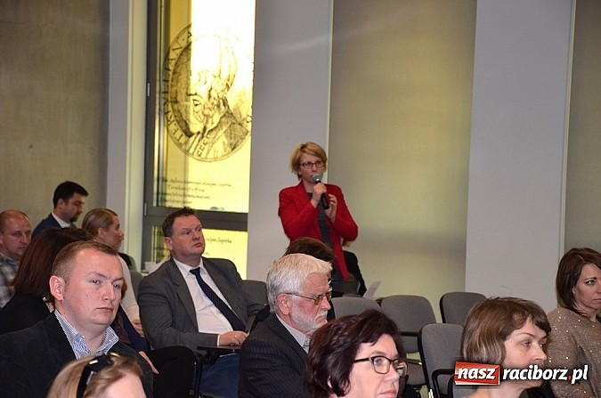 Zdjęcie w galerii na portalu naszraciborz.pl: Spotkanie konsultacyjne z samorządowcami wiadomości z regionu