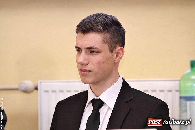 Zdjęcie w galerii na portalu naszraciborz.pl: Kolejny etap Młodzieżowego Lidera Biznesu odbył się w ZSE wiadomości z regionu