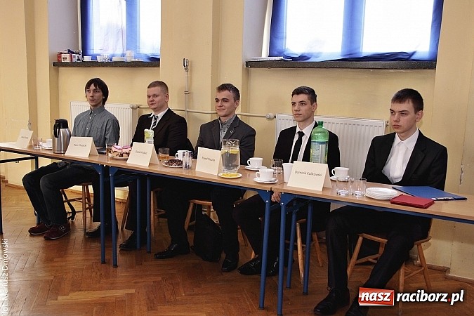 Zdjęcie w galerii na portalu naszraciborz.pl: Kolejny etap Młodzieżowego Lidera Biznesu odbył się w ZSE wiadomości z regionu