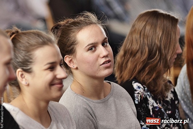 Zdjęcie w galerii na portalu naszraciborz.pl: Kolejny etap Młodzieżowego Lidera Biznesu odbył się w ZSE wiadomości z regionu