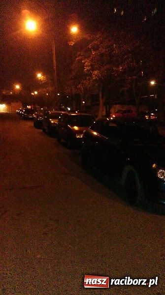 Zdjęcie w galerii na portalu naszraciborz.pl: Katastrofa parkingowa przy Polnej - mieszkańcy piszą do prezydenta wiadomości z regionu