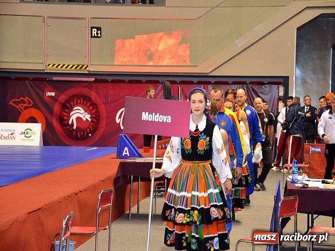 Zdjęcie w galerii na portalu naszraciborz.pl: Zakończyły się Mistrzostwa Europy w zapasach. Złoto dla Raciborza i... Niemiec wiadomości z regionu