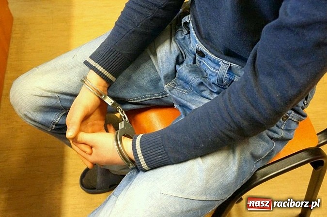 Zdjęcie w galerii na portalu naszraciborz.pl: 19-latek miał przy sobie 3 gramy marihuany! wiadomości z regionu