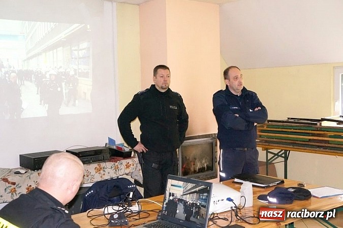 Zdjęcie w galerii na portalu naszraciborz.pl: Szkolenie dowódców pododdziałów zwartych Policji wiadomości z regionu