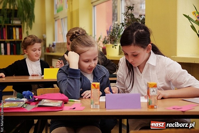 Zdjęcie w galerii na portalu naszraciborz.pl: Ekologiczna rywalizacja w SP 15 wiadomości z regionu