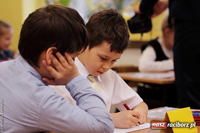 Zdjęcie w galerii na portalu naszraciborz.pl: Ekologiczna rywalizacja w SP 15 wiadomości z regionu