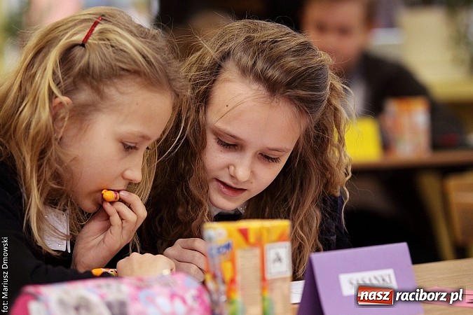 Zdjęcie w galerii na portalu naszraciborz.pl: Ekologiczna rywalizacja w SP 15 wiadomości z regionu