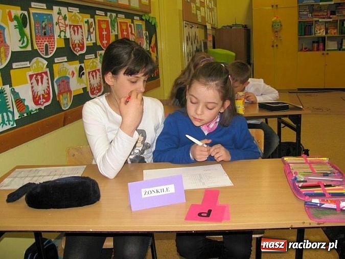 Zdjęcie w galerii na portalu naszraciborz.pl: Ekologiczna rywalizacja w SP 15 wiadomości z regionu