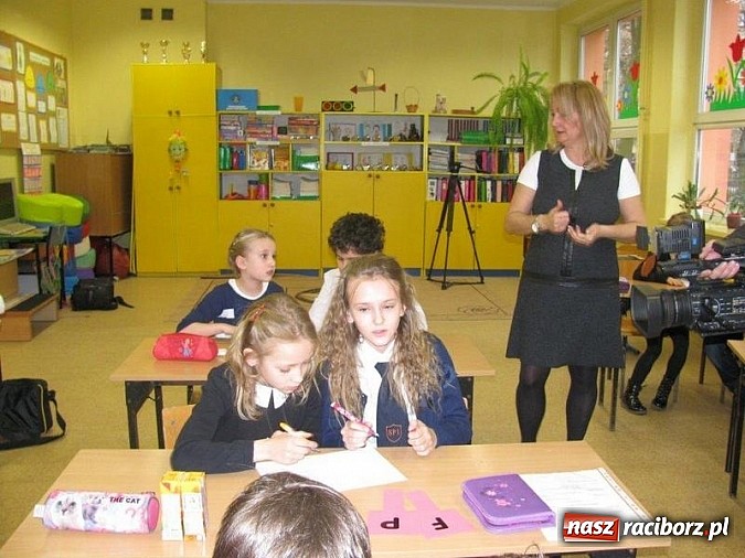 Zdjęcie w galerii na portalu naszraciborz.pl: Ekologiczna rywalizacja w SP 15 wiadomości z regionu