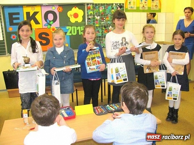 Zdjęcie w galerii na portalu naszraciborz.pl: Ekologiczna rywalizacja w SP 15 wiadomości z regionu